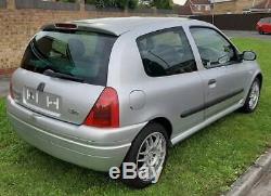 2001 Renault Clio 2.0 Sport ph1 172