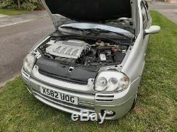 2001 Renault Clio 2.0 Sport ph1 172