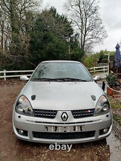 2004 Renault Clio 172 Sport 2.0 16V 105k Miles Track Car Project Car modified
