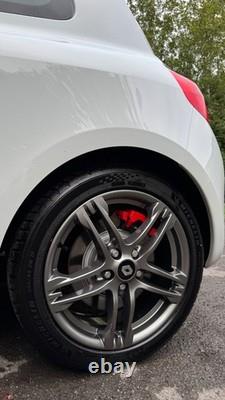 2010 Renault Clio RenaultSport 200