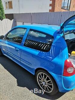 Clio sport 182 both cups