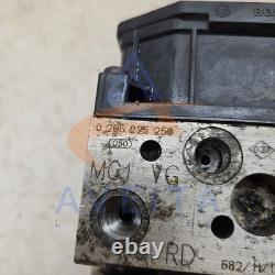 RENAULT CLIO SPORT 182 2005 MK2 2.0 Petrol ABS Pump 8200270251