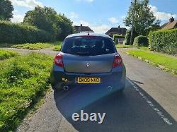 Renault Clio RENAULTSPORT 200