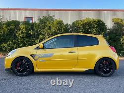 Renault Clio Renaultsport 197 F1 Team R27