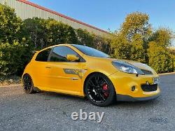 Renault Clio Renaultsport 197 F1 Team R27