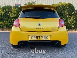 Renault Clio Renaultsport 197 F1 Team R27