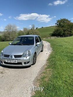 Renault Clio Sport 182