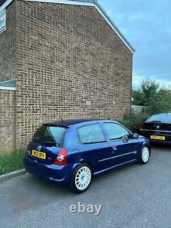 Renault Clio sport 172 182 road / track car