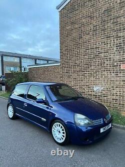 Renault Clio sport 172 182 road / track car