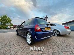 Renault Clio sport 172 182 road / track car