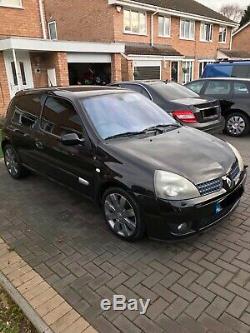 Renault clio 182 sport