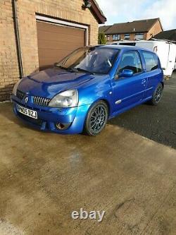 Renault clio 182 sport