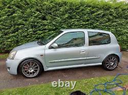 Renault clio renaultsport 172