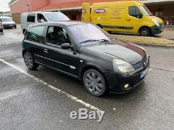 Renault clio sport 182