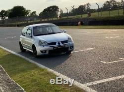 Track day car hire renaultsport clio 182