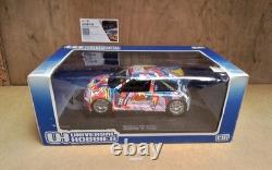 Universal Hobbies 1/18. 4505. Renault Sport Clio Trophy Car. Box