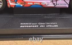 Universal Hobbies 1/18. 4505. Renault Sport Clio Trophy Car. Box