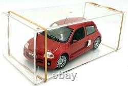 Universal Hobbies 1/18 Scale Diecast DC11222A Renault Sport Clio V6 Red